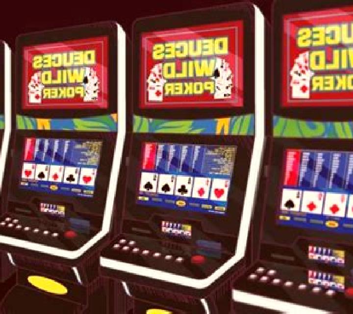 Deuces Wild Progressive Poker online slot