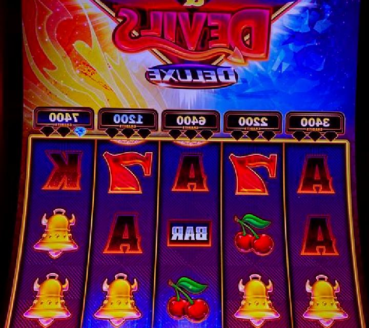 Devil’s Boulevard slot machine