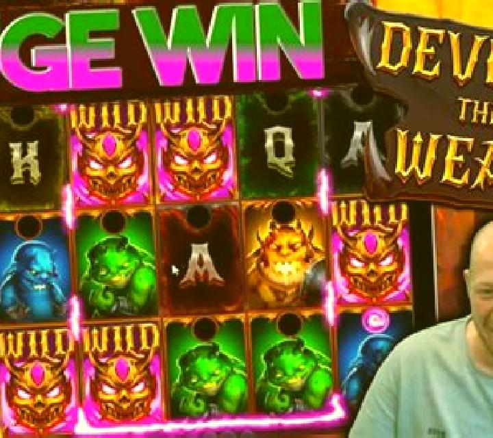 Devour The Weak online slot