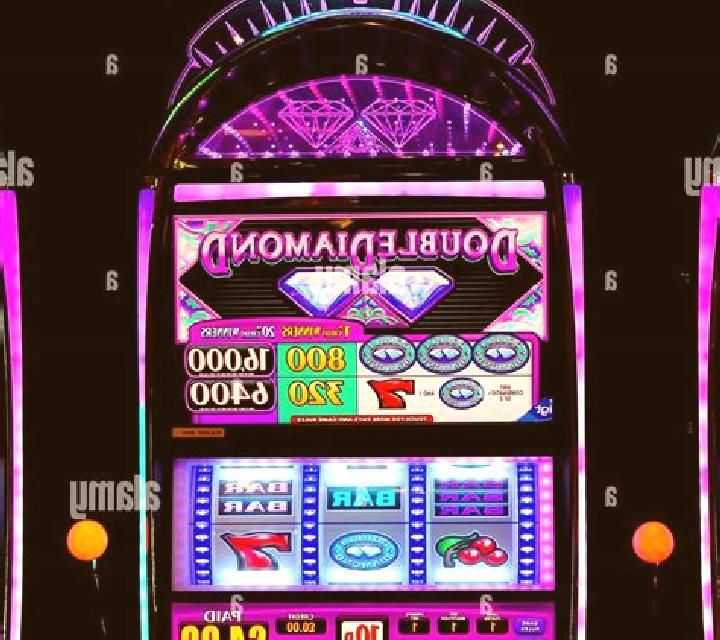 Diamond Double Wheel slot machine