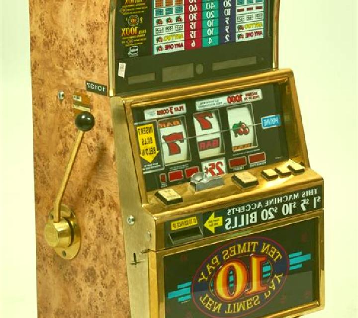 Diamond Heart 10 slot machine