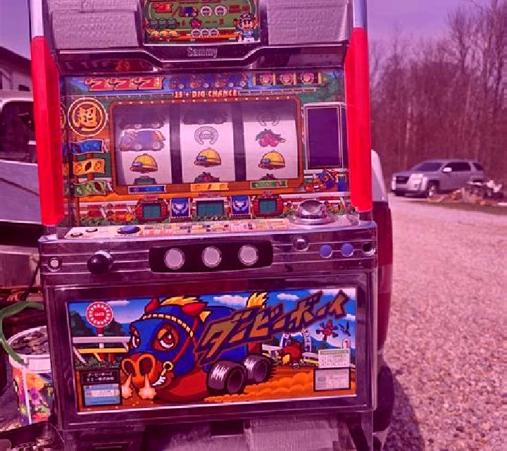 Diamond Heart 100 slot machine