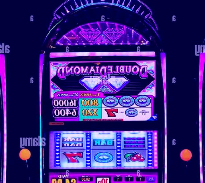 Diamond Mystery 20 Imperial Crown Deluxe slot machine