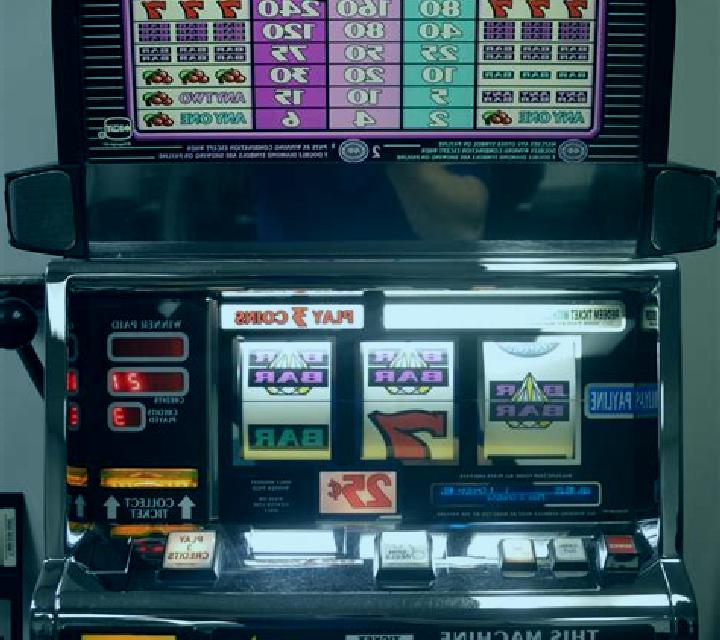 Diamond Nudge slot