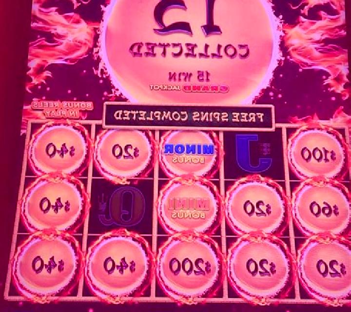 Diamond Supernova 20 slot machine