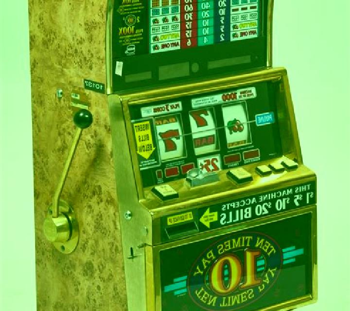 Dice Drop 10 slot machine