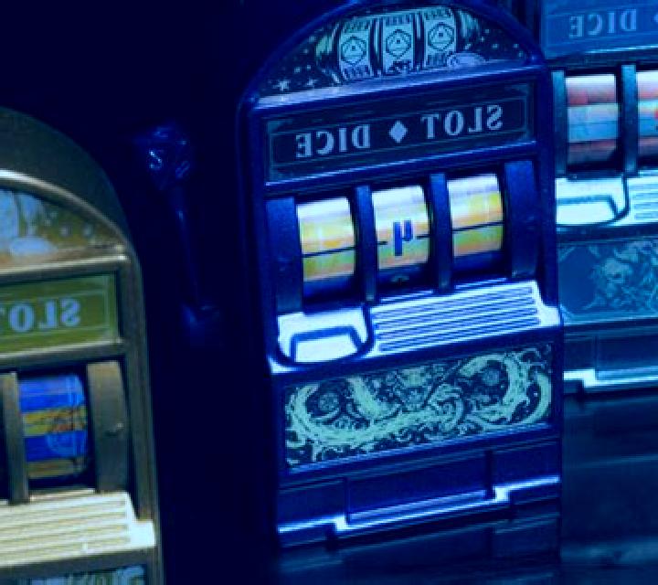 Dice Thrice slot machine