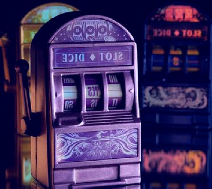 Dice (Whale Originals) slot machine