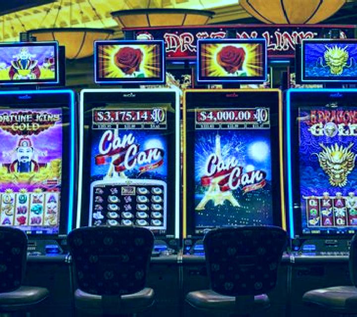 Diva Las Vegas slot game