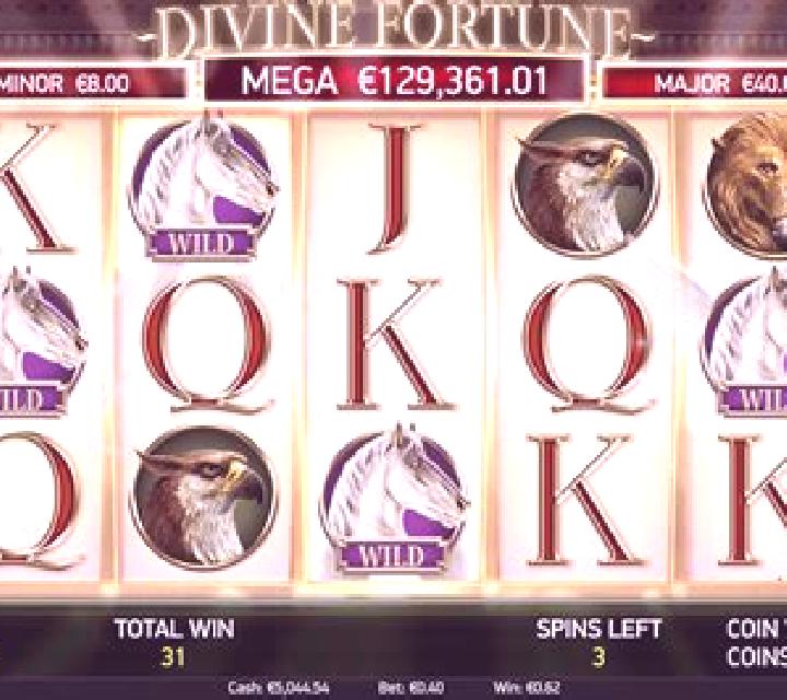 Divine Fortune slot machine