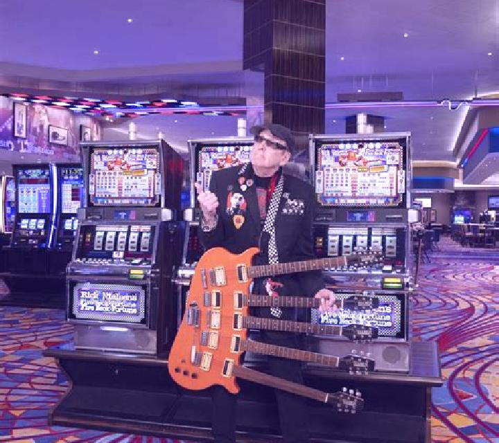 DJ Rock slot machine