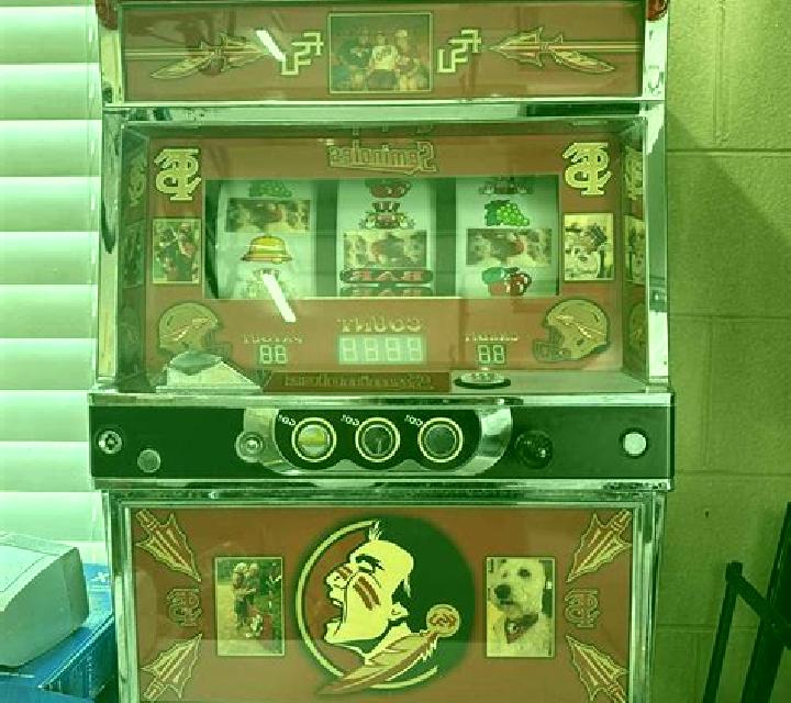 Doctor Winstain slot machine
