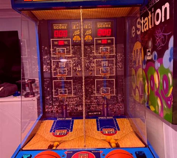 Double Basketball slot machine