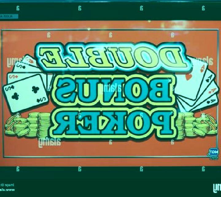 Double Bonus Poker Game King slot machine
