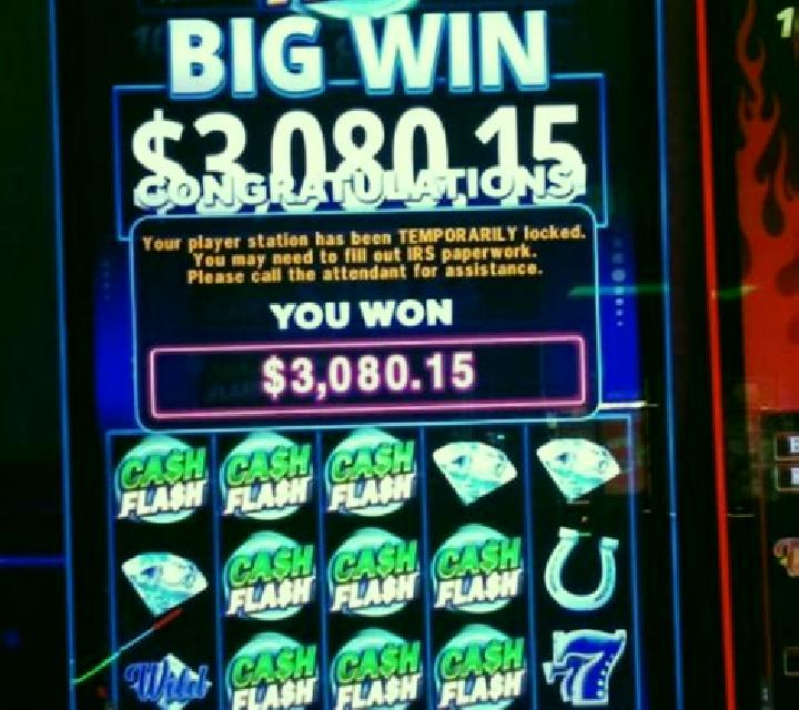 Double Flash slot machine