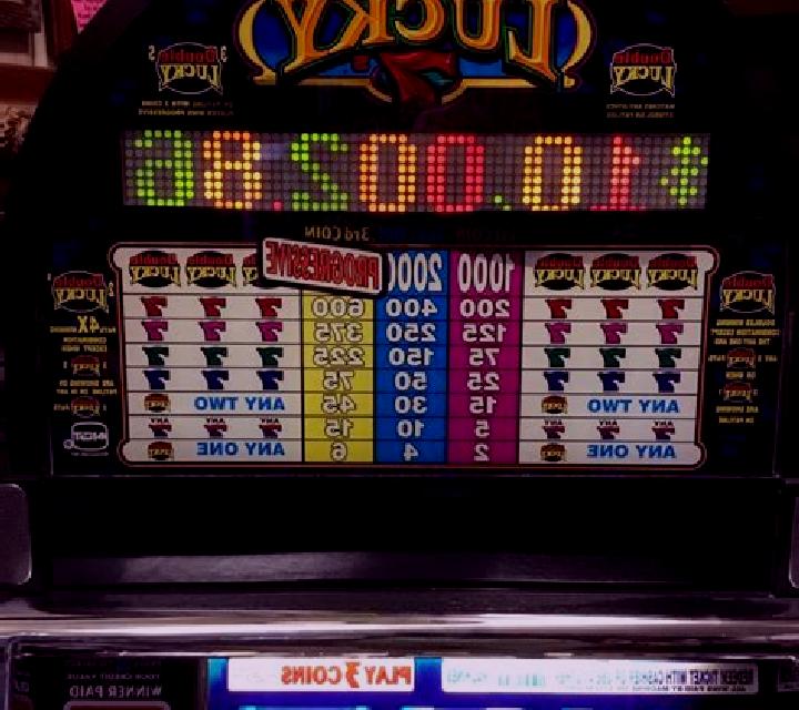 Double Lucky slot