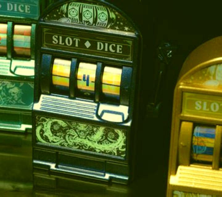 Double Wild Dice slot machine
