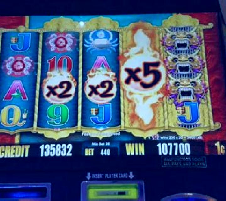 Dragon of the Eastern Ocean slot machine