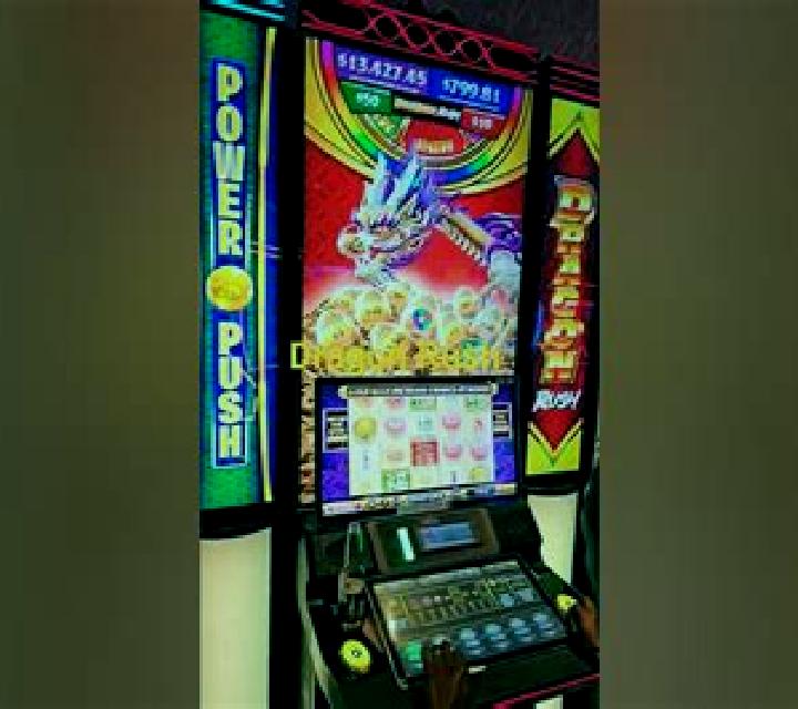 Dragon Rush slot machine