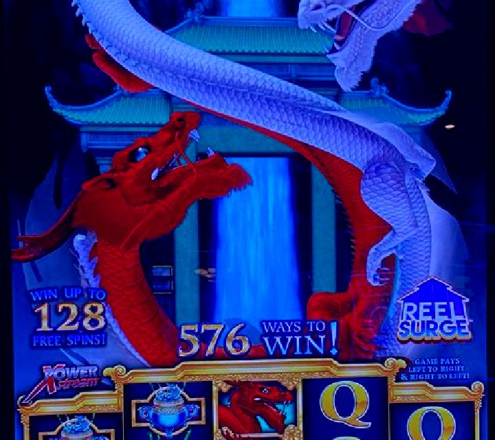 Dragons Queen slot machine