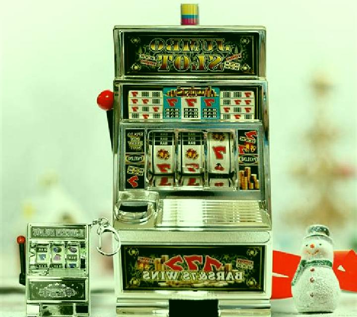 Eastern Lights slot machine