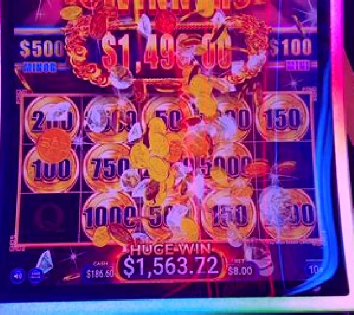 Egypt Coin Hold and Spin slot machine