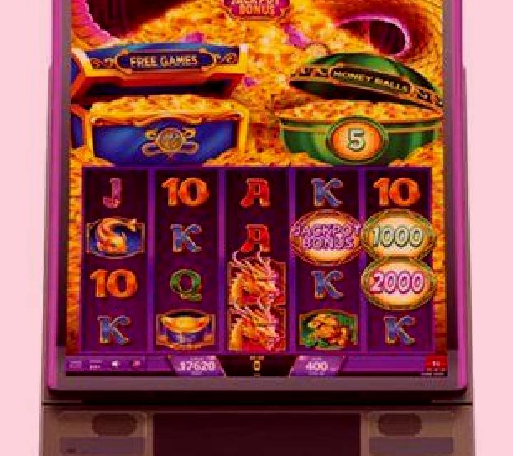 Eight Treasures slot machine
