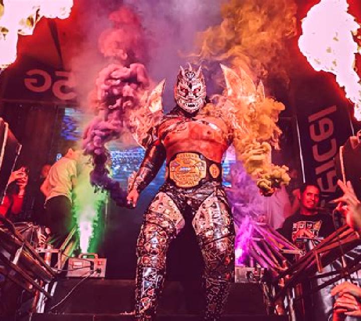 El Luchador slot machine