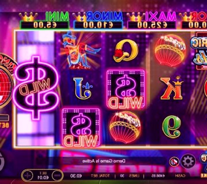 Electric Nights King Strike slot game