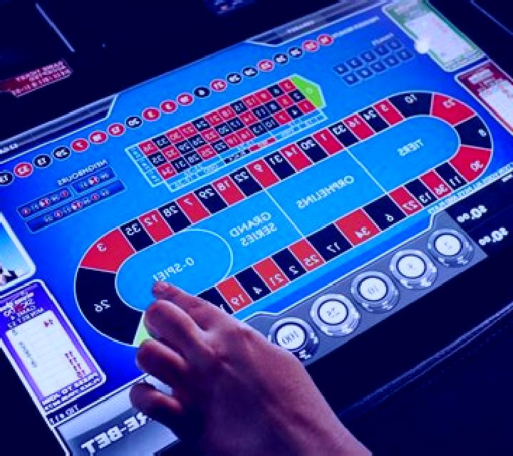 Electronic Roulette (Playtech) slot game