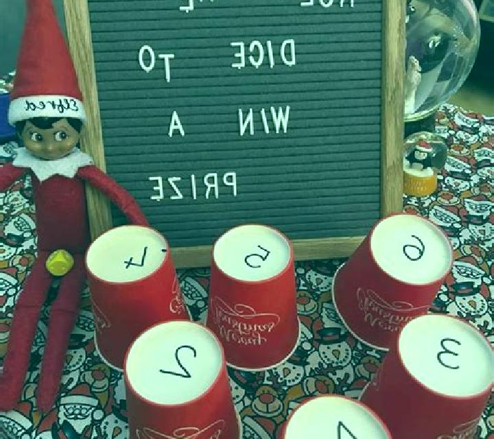 Elf & Roll slot machine