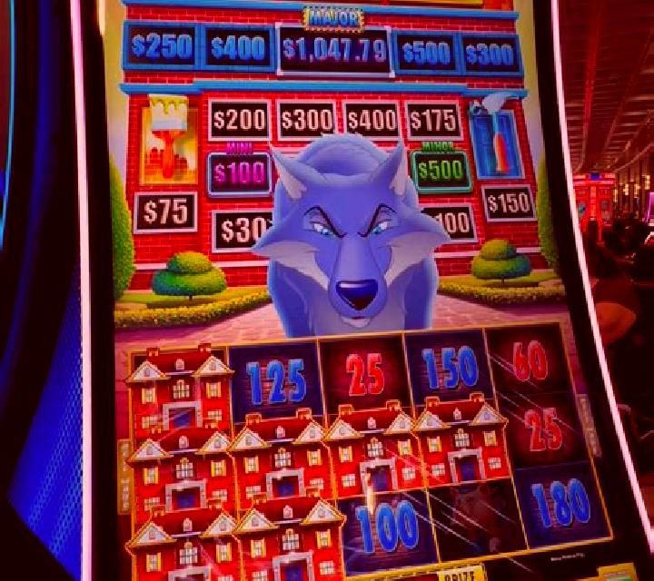 Ever After slot machine