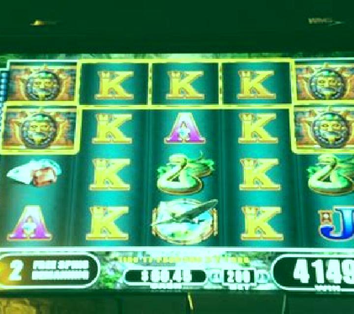 Exotic Treasures slot machine