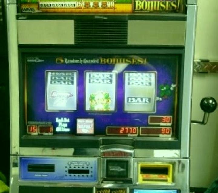 Extra Luck slot machine