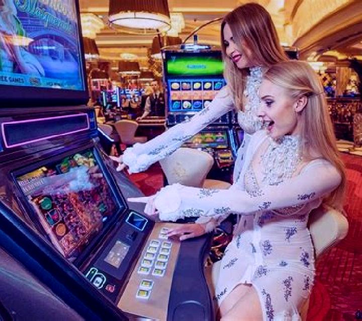 Fast and Sexy slot machine