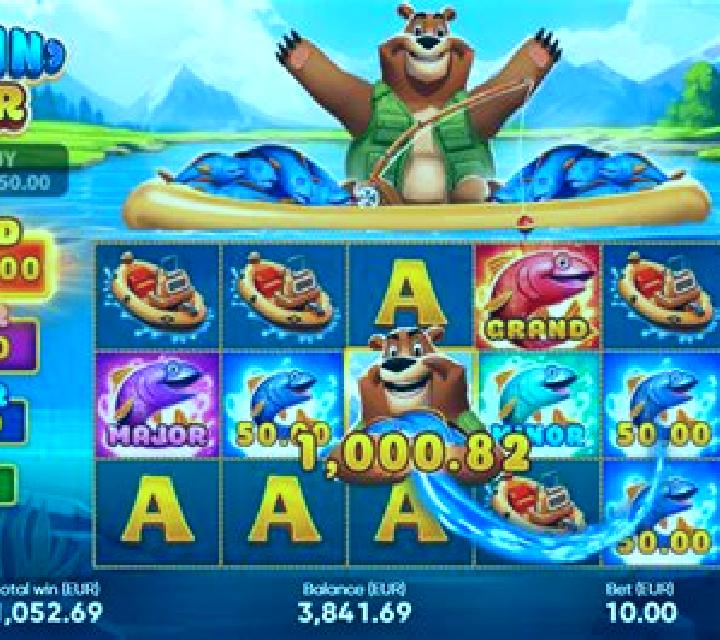 Fear the Bear slot game