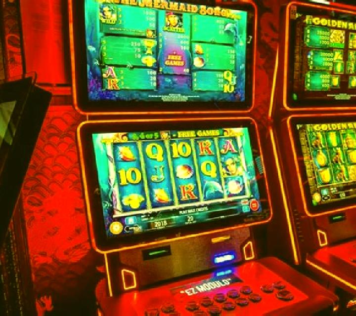 Firestarter slot machine