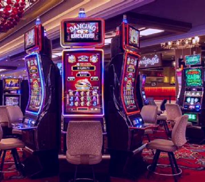 Firing Hot slot machine