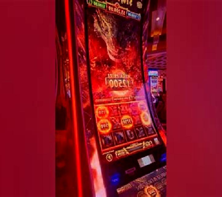 Flame Rush slot machine