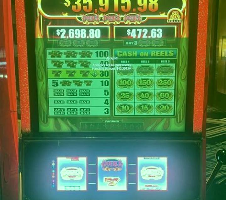 Flaming Reels (AGS) slot machine