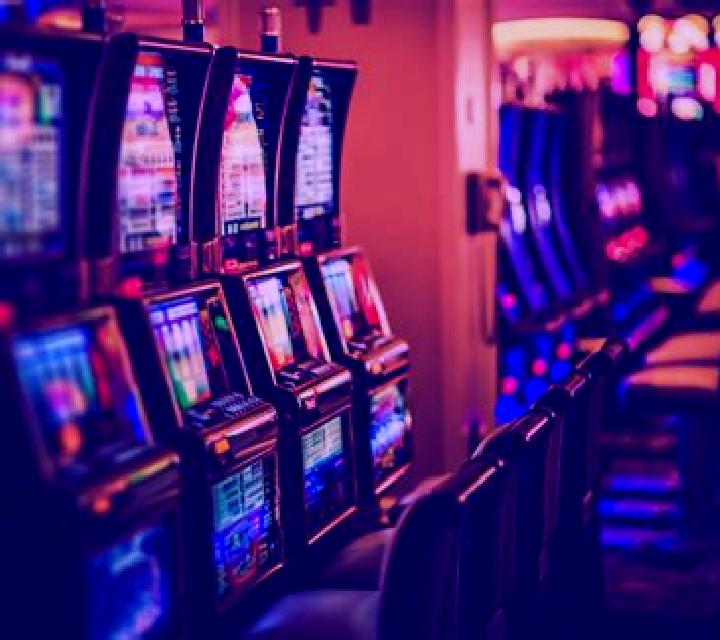Floating Market slot machine