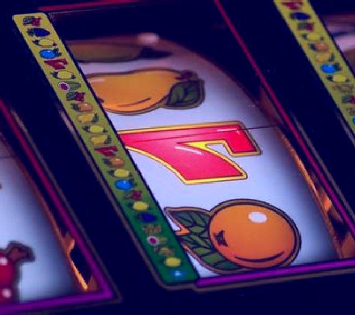 FlyMax slot game