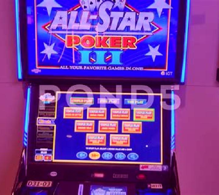 Follow the Star slot machine
