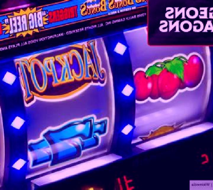 Fortress War slot machine