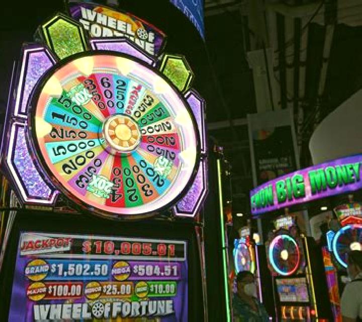 Fortune Christmas Wild slot machine