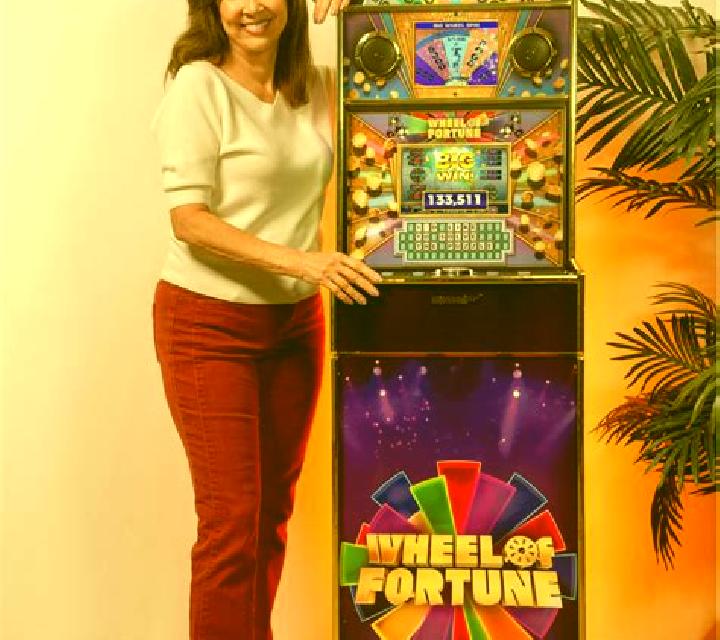 Fortune Wheel Deluxe slot