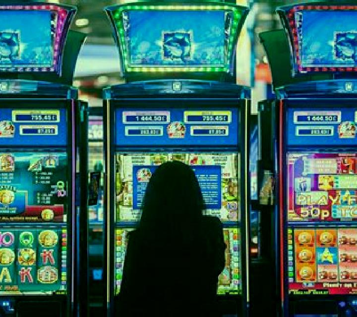 Four By Four slot machine