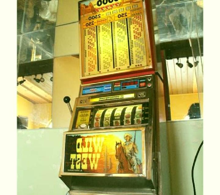 Freaky Wild West slot machine