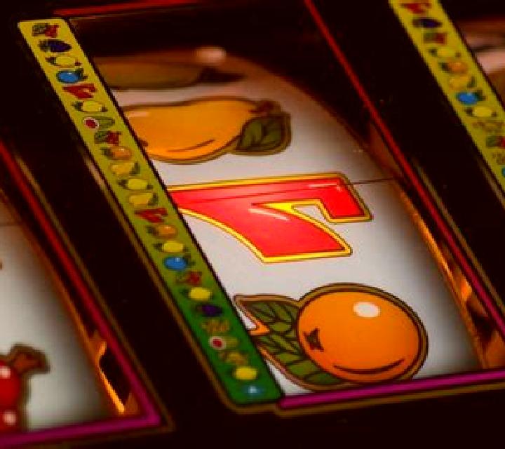 Froot Machine slot machine