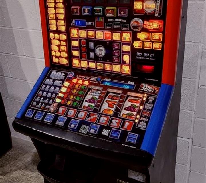Future Sevens Coin Chase slot machine